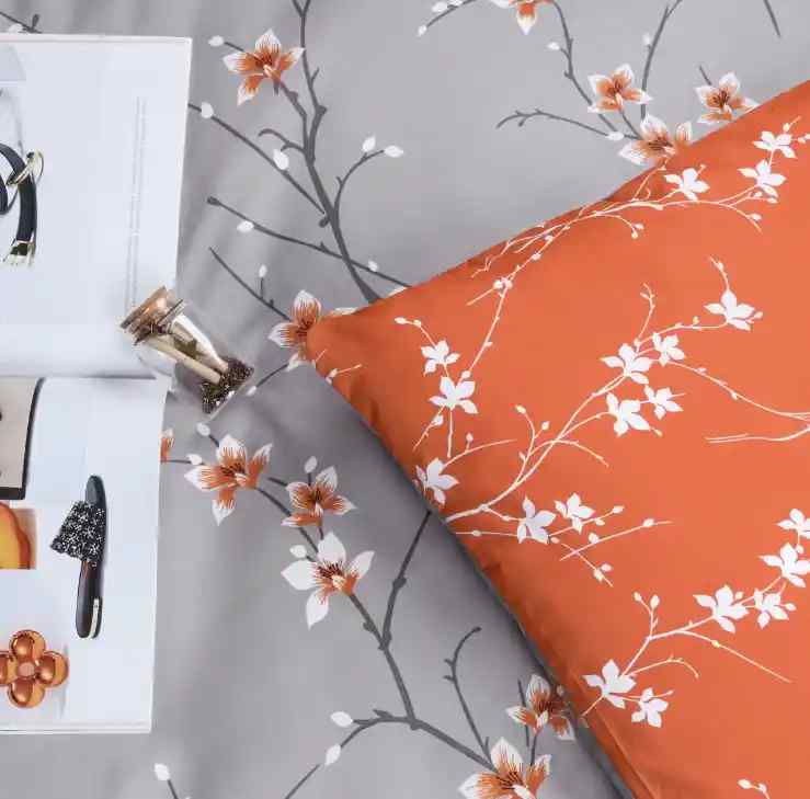 Rust Flower Soft Satin Duvet Covers