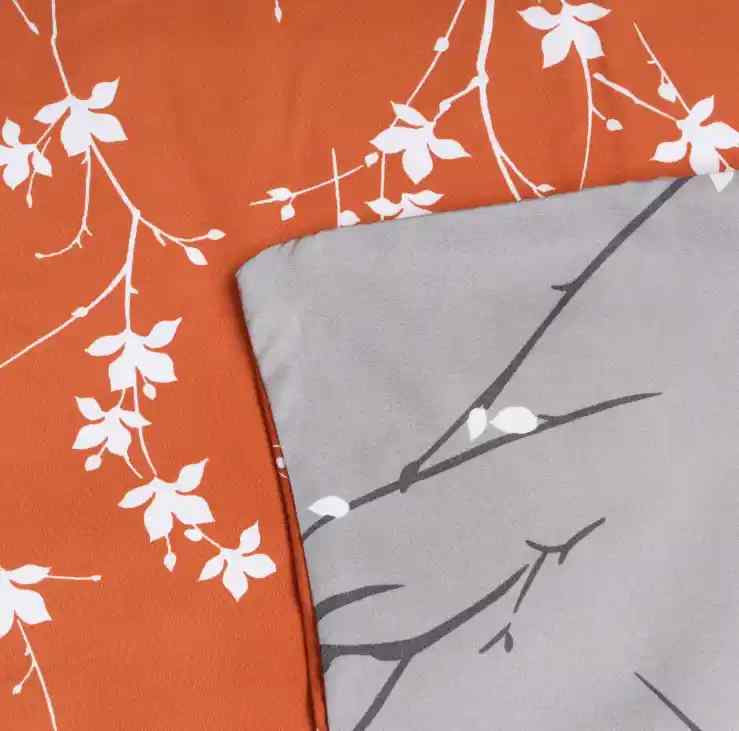 Rust Flower Soft Satin Duvet Covers