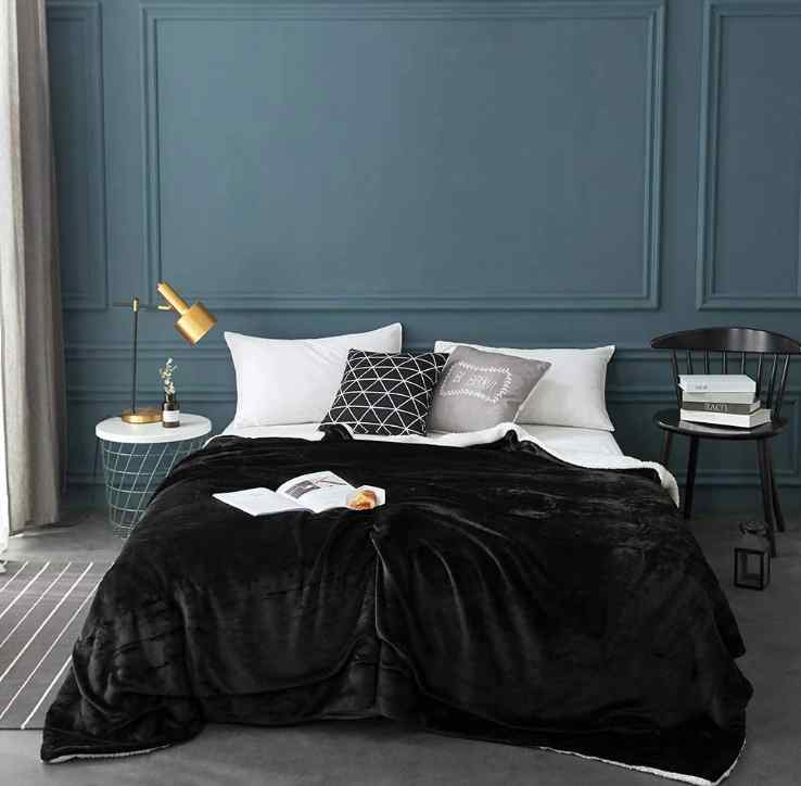 Black Fluffy Sherpa Blanket