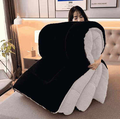 Black Quilted Fleece Sherpa Comforter