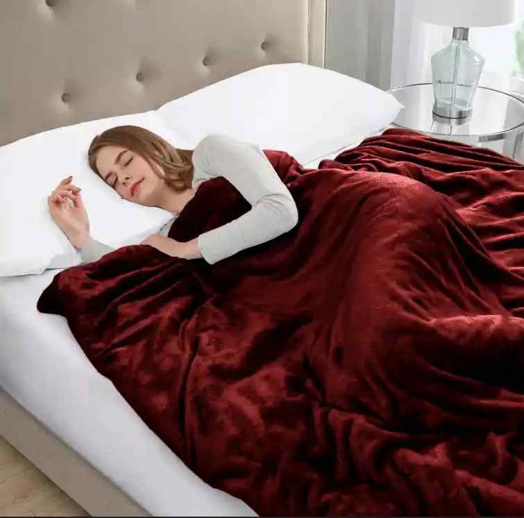 Burgundy Fleece Throw Blanket
