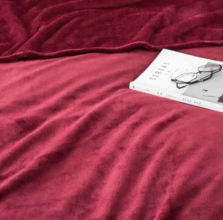 Burgundy Fleece Throw Blanket