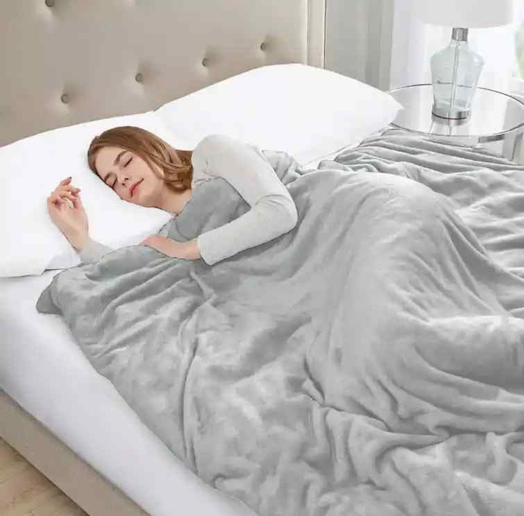 Silver Fleece Throw Blanket