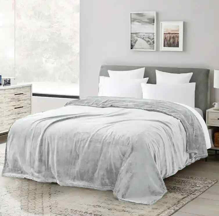Silver Fleece Throw Blanket